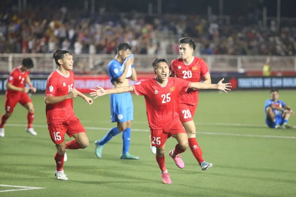 Philippines 1-1 Việt Nam: Chia điểm kịch tính