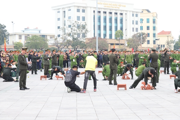 Khỏe để xây dựng và bảo vệ Tổ quốc