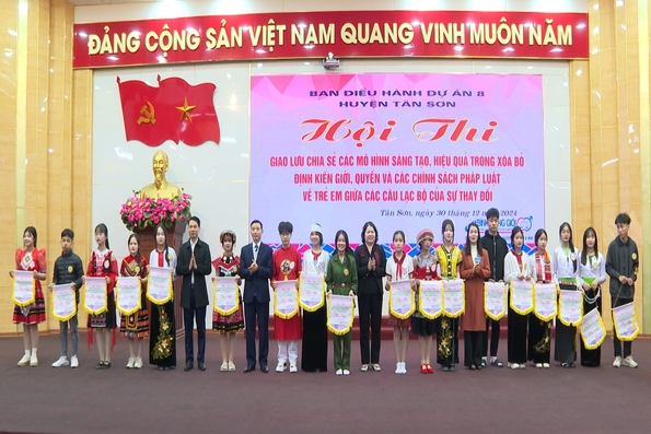 Hội thi các Câu lạc bộ “Thủ lĩnh của sự thay đổi” năm 2024