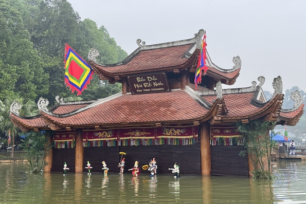 Chương trình múa rối nước phục vụ du khách