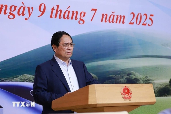 Thủ tướng: Đồng loạt giải phóng mặt bằng xây dựng đường sắt tốc độ cao Bắc-Nam
