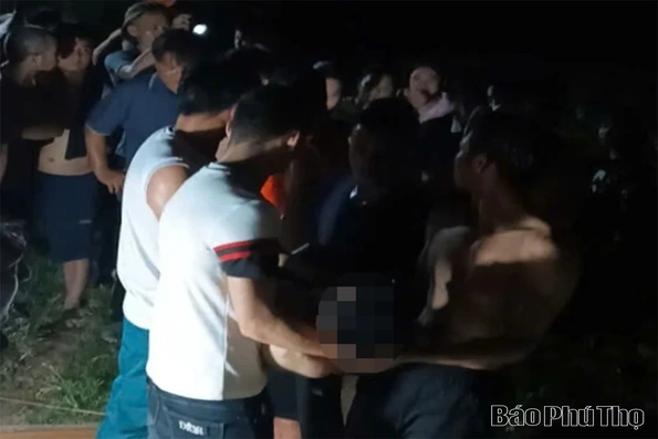 Tìm thấy thi thể nạn nhân vụ đuối nước ở sông Phó Đáy