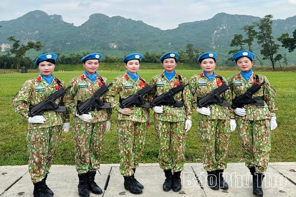 Khúc quân hành rực lửa tự hào