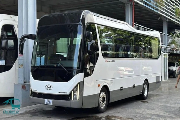 Thuê xe đi đưa đón nhân viên giải pháp tiết kiệm thời gian cho doanh nghiệp