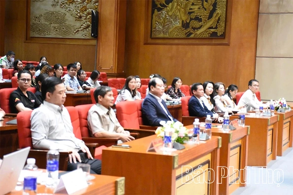 Tuyên truyền, phổ biến chính sách pháp luật mới cho doanh nghiệp khu công nghiệp