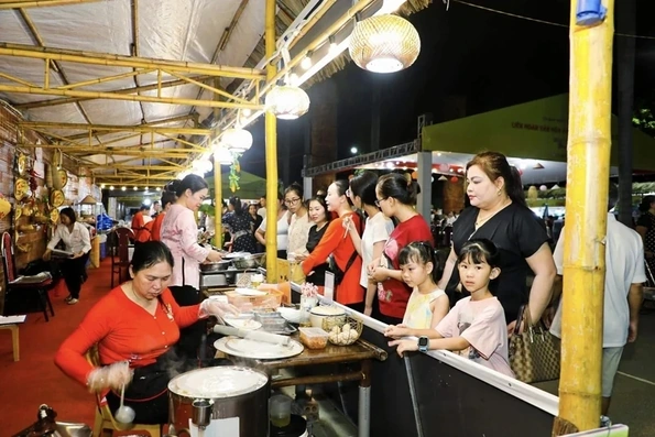 Hấp dẫn du khách từ các sự kiện văn hóa, du lịch mùa thu đông