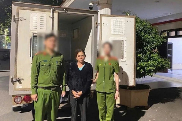 Tạm giữ đối tượng tàng trữ trái phép chất ma túy