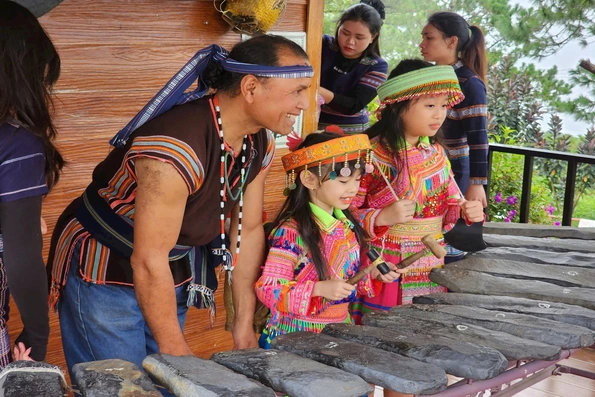 Để du lịch cộng đồng phát triển bền vững