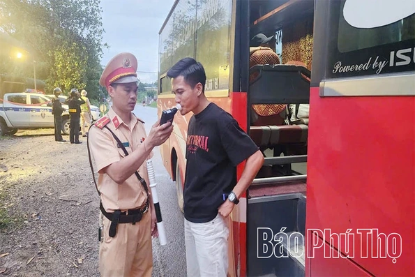 Phát hiện, xử lý 2.873 trường hợp vi phạm nồng độ cồn khi tham gia giao thông