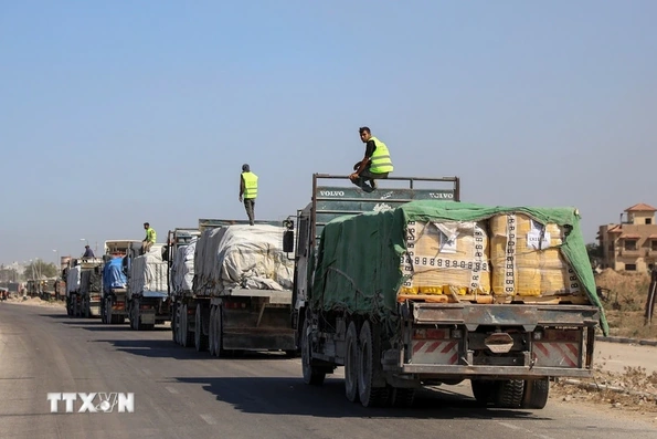 Israel mở lại cửa khẩu phía Bắc Gaza cho xe cứu trợ