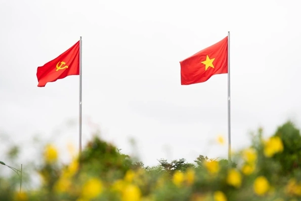 Bài 3: Trụ cột đổi mới phương thức lãnh đạo, cầm quyền của Đảng