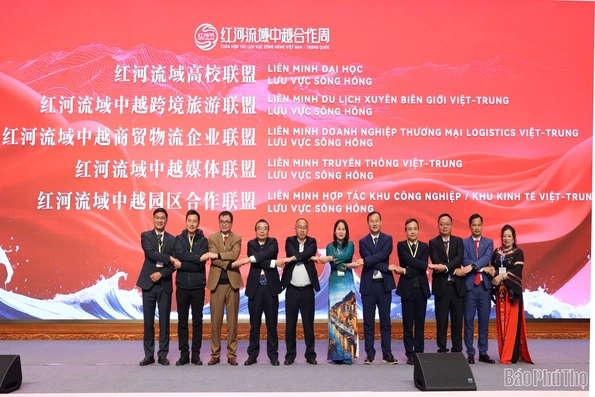 Khai mạc lễ hội sông Hồng - Tuần hợp tác Việt Nam – Trung Quốc lưu vực sông Hồng năm 2025