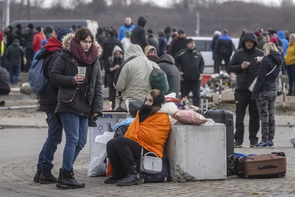 Làn sóng người Ukraine đổ vào EU tăng vọt