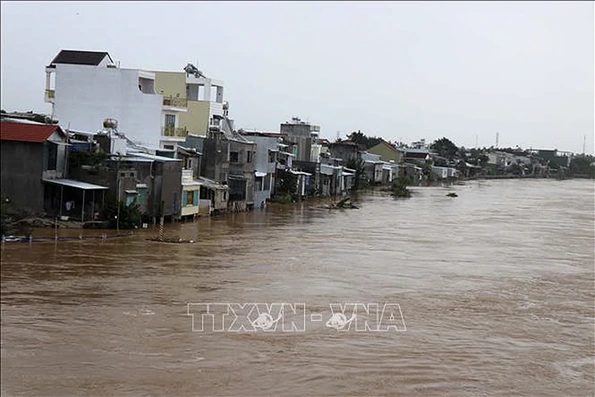 Thời tiết ngày 19/11: Bắc Bộ rét đậm, lũ lên nhanh trên nhiều sông miền Trung