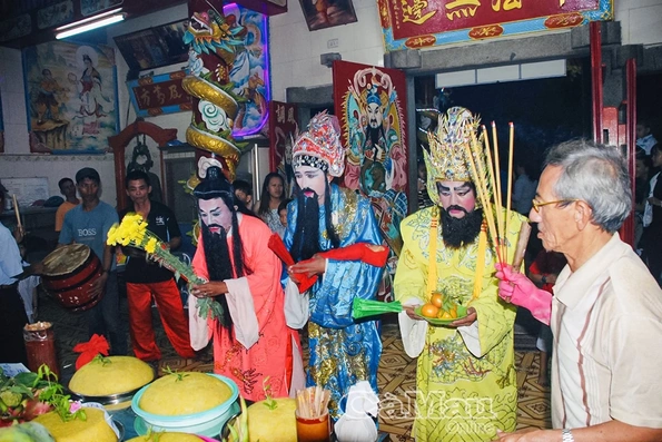 Lễ hội người Hoa - cầu nối văn hoá, điểm nhấn du lịch Cà Mau