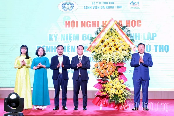 Hội nghị khoa học kỷ niệm 60 năm thành lập Bệnh viện Đa khoa tỉnh Phú Thọ
