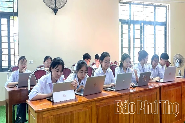 Phát triển năng lực số cho học sinh