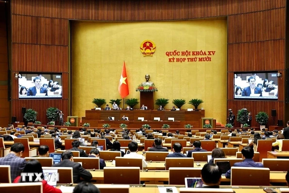 Quốc hội thảo luận chương trình mục tiêu quốc gia, biểu quyết 3 luật quan trọng