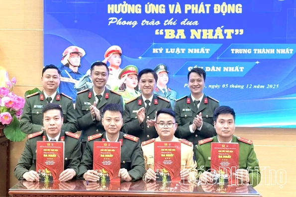 Xung kích lập công