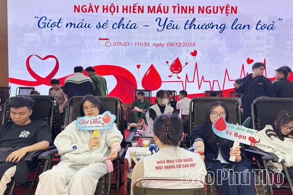 Ngày hội hiến máu tình nguyện “Giọt máu sẻ chia - Yêu thương lan tỏa”