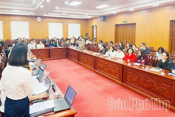 Đối thoại, giải đáp chính sách, thủ tục hành chính thuế cho doanh nghiệp FDI khu vực Hòa Bình