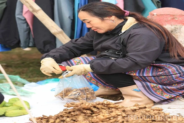 Đặc sắc phiên chợ vùng cao Bao La