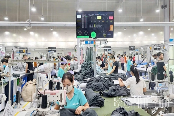 Dân chủ ở nơi làm việc: Điểm tựa cho quan hệ lao động hài hòa