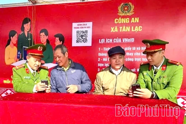 Độc đáo gian hàng chuyển đổi số