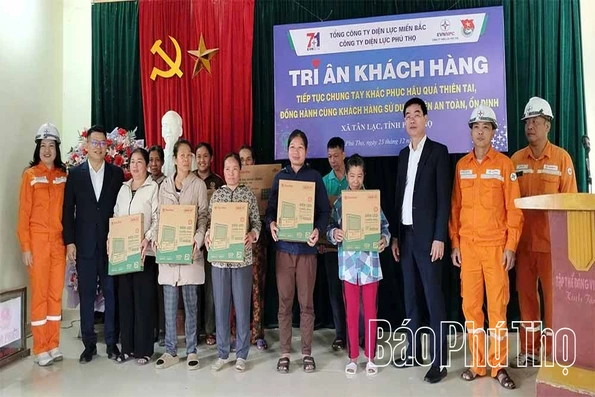 Công ty Điện lực Phú Thọ tri ân khách hàng