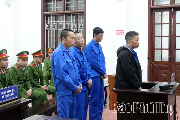 Mua bán, vận chuyển hơn 1,3 kg heroin, 4 bị cáo lĩnh tổng hình phạt 80 năm tù