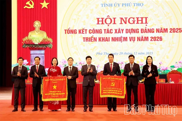 Xây dựng tỉnh Phú Thọ phát triển nhanh, bền vững, đáp ứng niềm tin của Nhân dân