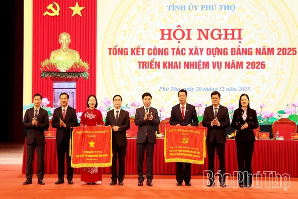 Xây dựng tỉnh Phú Thọ phát triển nhanh, bền vững, đáp ứng niềm tin của Nhân dân