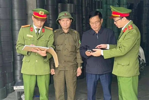 Giữ&nbsp;bình yên ở&nbsp;địa bàn rộng, dân số đông