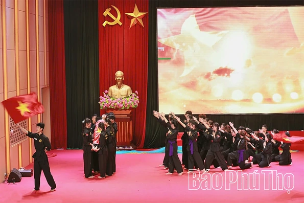 Giao lưu văn hoá giữa sinh viên Đại học Hùng Vương và đoàn sinh viên thuộc Hiệp hội Châu Á Thái Bình Dương