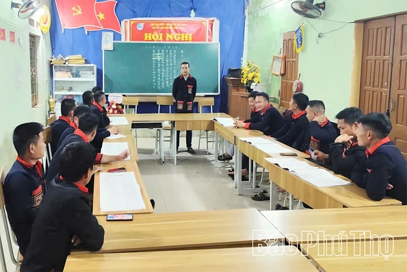 Giữ gìn chữ viết của người Dao Quần Chẹt