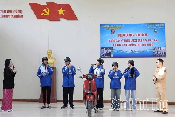 Hạt nhân lãnh đạo đổi mới, nâng cao chất lượng giáo dục