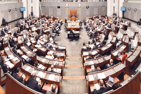 Australia họp sớm để thông qua luật kiểm soát súng đạn và chống thù hận