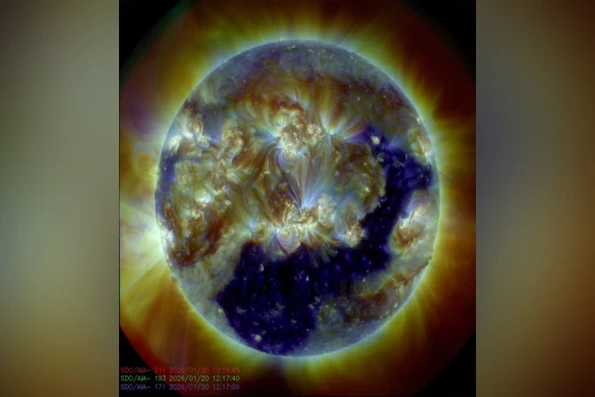 Bão bức xạ Mặt Trời mạnh nhất 20 năm hướng tới Trái Đất