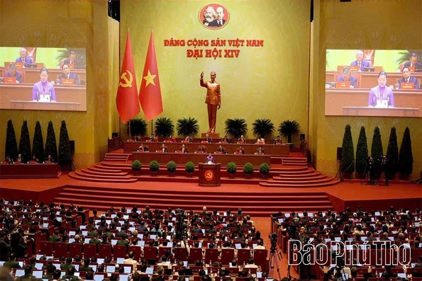 Thảo luận ở hội trường về các Văn kiện Đại hội