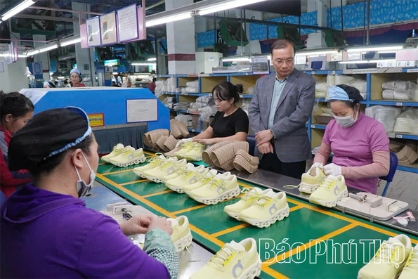 Từ người lính đến doanh nhân tiên phong chuyển đổi số