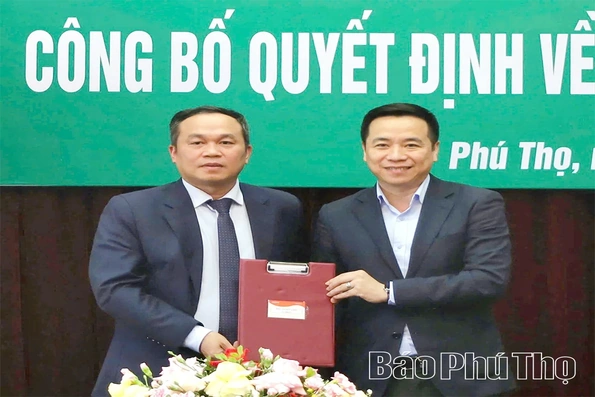 Công bố quyết định bổ nhiệm Tổng Giám đốc Tổng Công ty Giấy Việt Nam