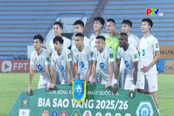 CLB Xuân Thiện Phú Thọ thắng đậm Quảng Ninh trong ngày ra mắt hội cổ động viên