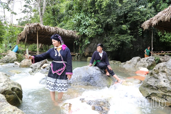 Khởi sắc Lai Đồng