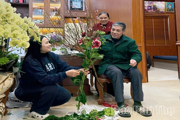 Giữ hồn Tết Việt trong xã hội hiện đại