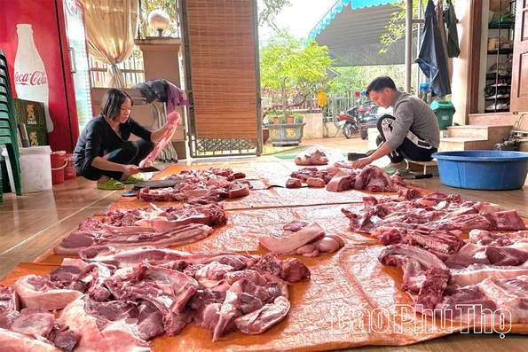 Đụng lợn ngày Tết - Nét văn hóa sum vầy của làng quê Việt