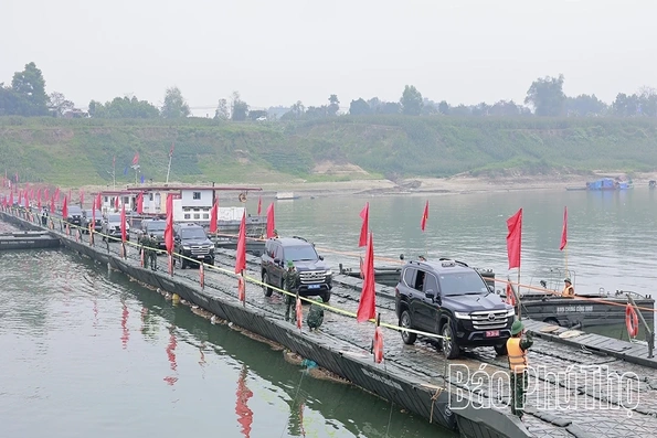 Lễ thông xe cầu phao Đoan Hùng