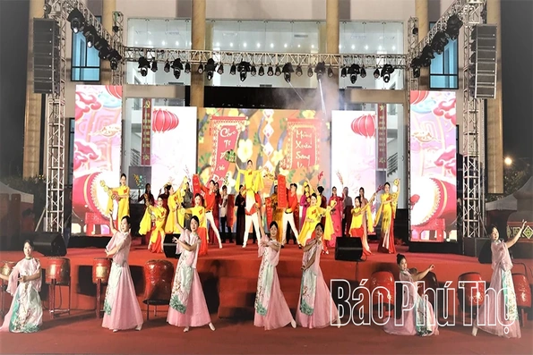 Khát vọng, niềm tin Xuân mới trên quê hương Đất Tổ