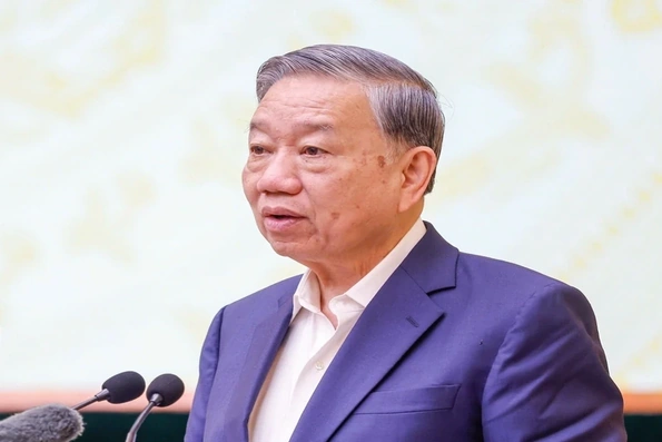 Tổng Bí thư Tô Lâm: Không để gánh nặng đổi mới giáo dục dồn lên giáo viên, học sinh và phụ huynh