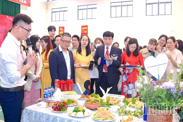 Nhiều hoạt động chăm lo cho lao động nữ