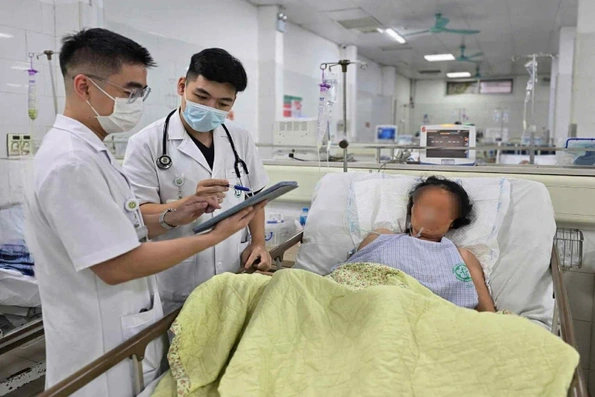 Từ năm 2027, các bác sĩ sẽ phải vượt qua “kỳ thi” đánh giá năng lực hành nghề